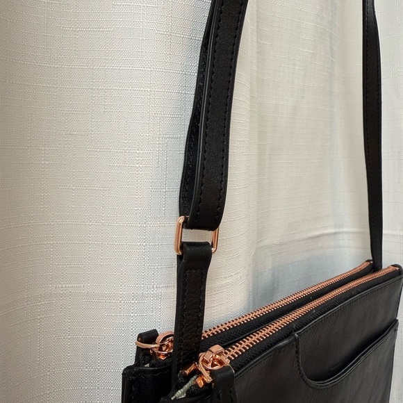 RADLEY LONDON Black and Rosegold Crossbody Bag - Picture 4 of 6
